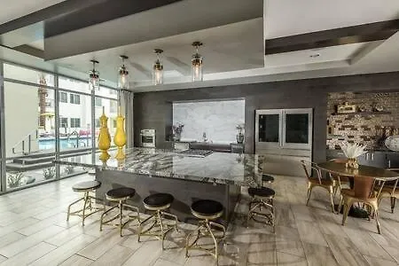 Apartment Paradise Cozysuites With Pool And Jacuzzi 11
